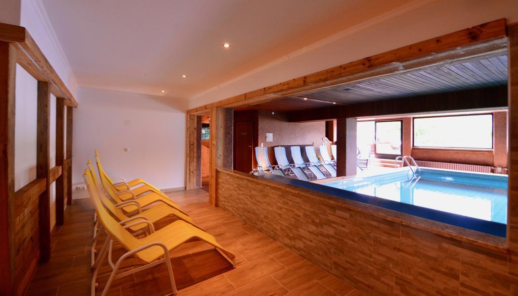 Landhaus Birgit Telfes im Stubai Exterior photo